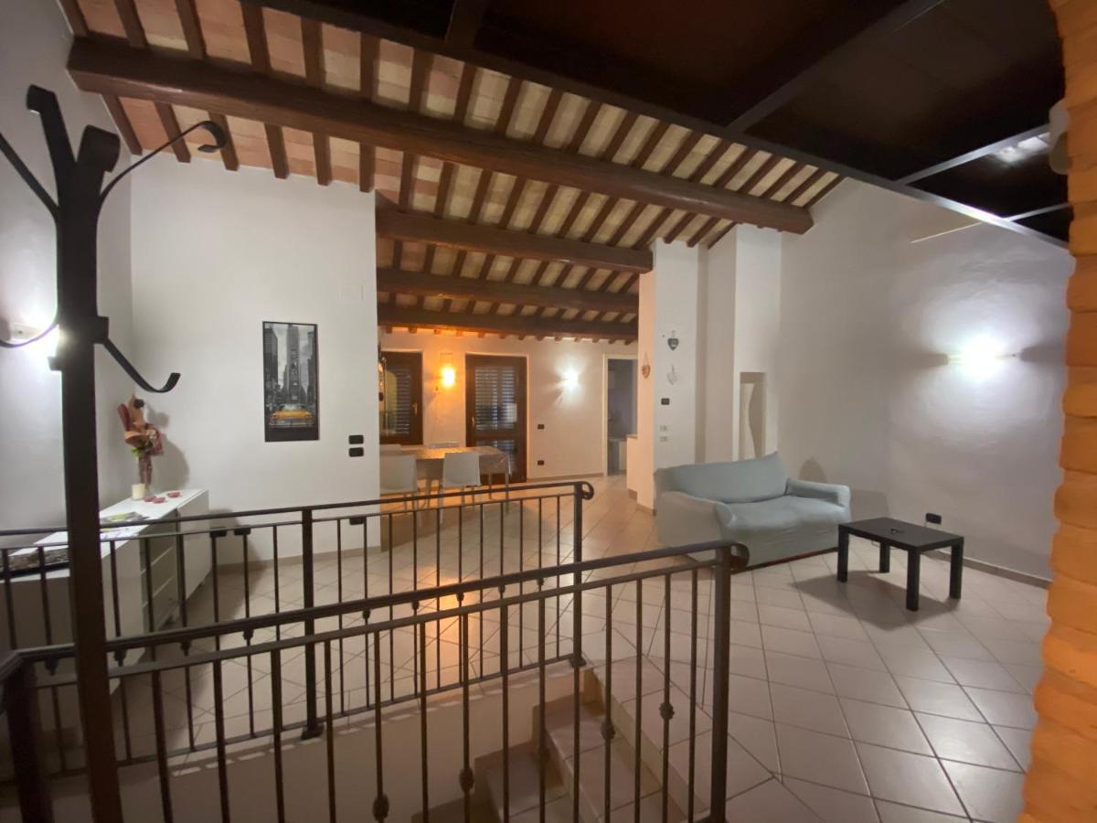Casa Di Adele Chiaravalle Marche Exterior foto